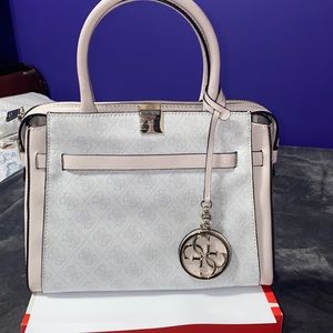 Guess tote bag